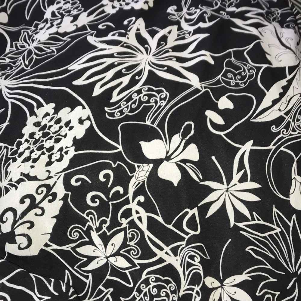 Black and Gray Maxi Dress - Picture 3 of 6